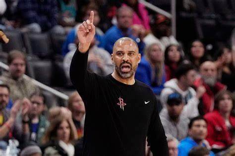 博鱼体育-重返波士顿收获惨败！昔日弟子大发神威打服乌度卡