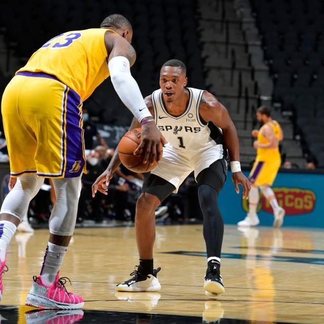 1657607290109003932.jpg 1230365656.jpg