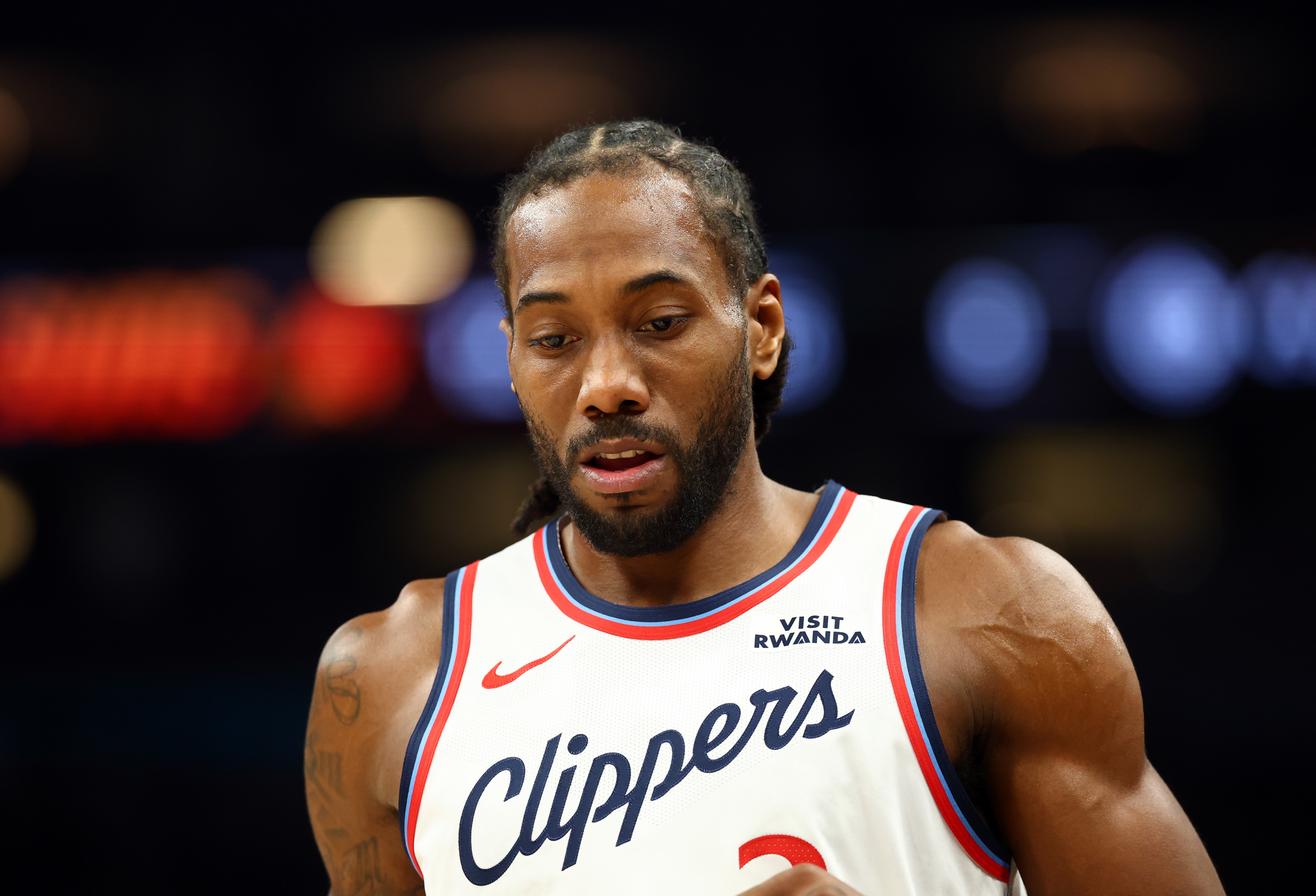 博鱼官网-2换5&amp;祖巴茨被交易至步行者！解说：心疼伦纳德一下